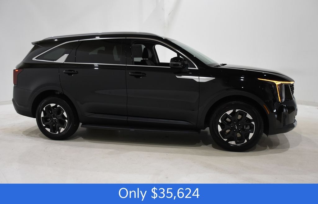 New 2026 Kia Sorento S SUV