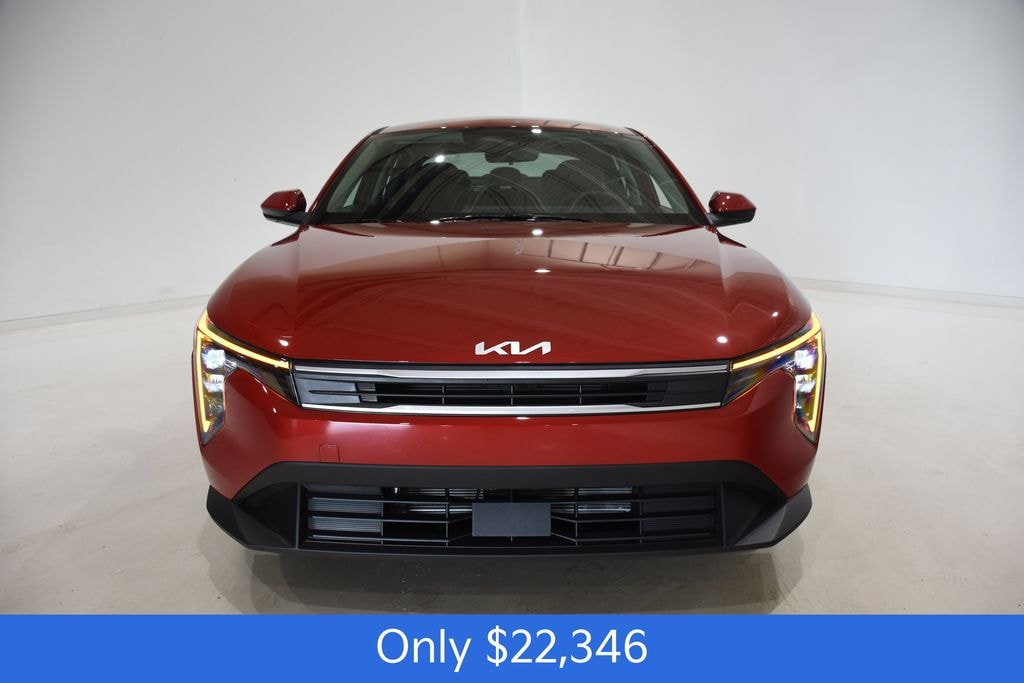 New 2025 Kia K4 LXS Sedan