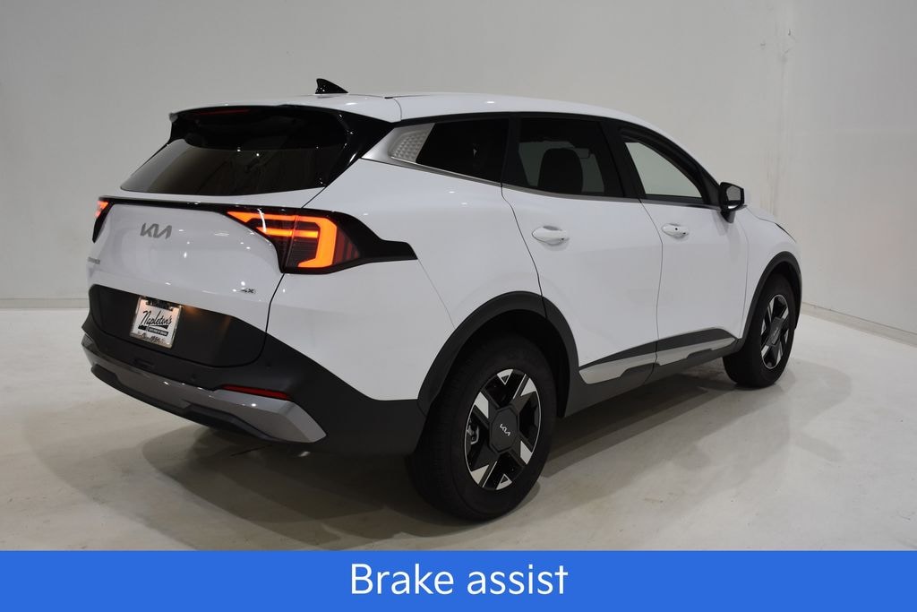 New 2026 Kia Sportage LX SUV