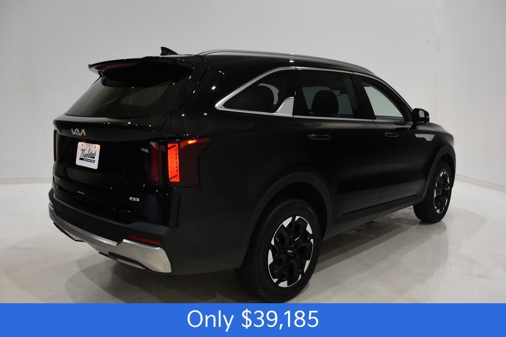 New 2026 Kia Sorento S SUV