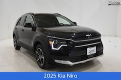 2025 Kia Niro EX SUV