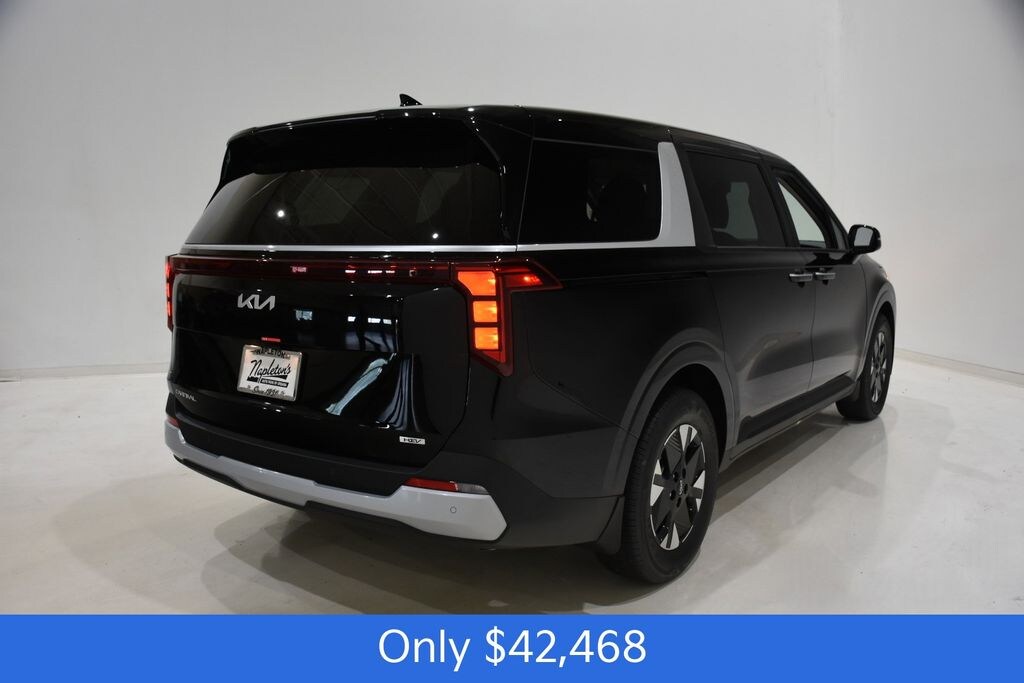 New 2026 Kia Carnival Hybrid LXS Van Passenger Van