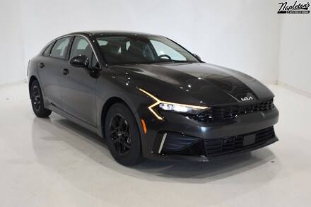 2025 Kia K5 LXS Sedan