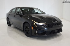 2025 Kia K5 LXS Sedan