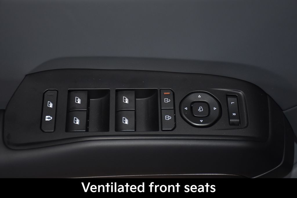 2026 Kia EV9 Light - Photo 24