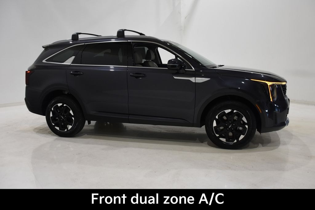 New 2026 Kia Sorento S SUV