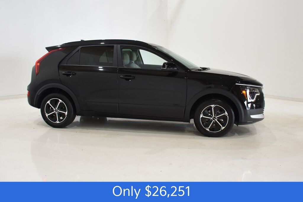 New 2025 Kia Niro EX SUV