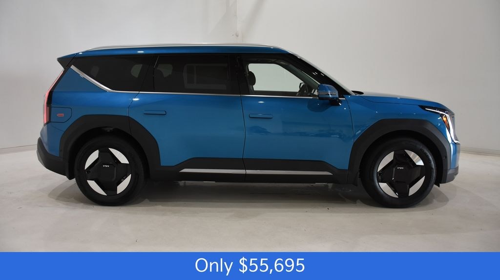 New 2026 Kia EV9 Wind SUV