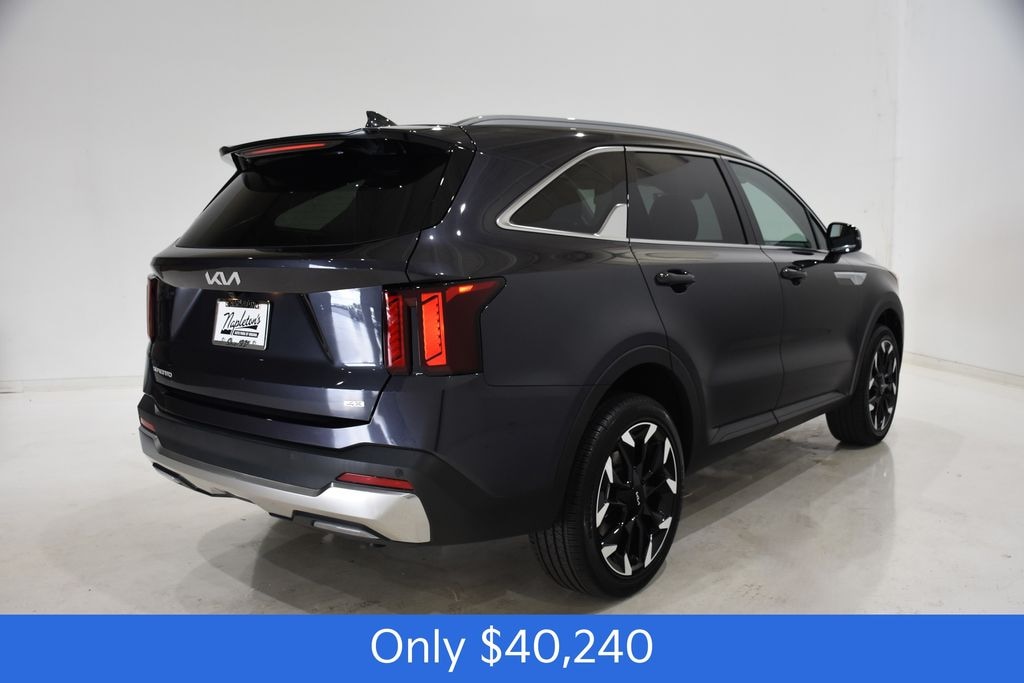 New 2026 Kia Sorento EX SUV