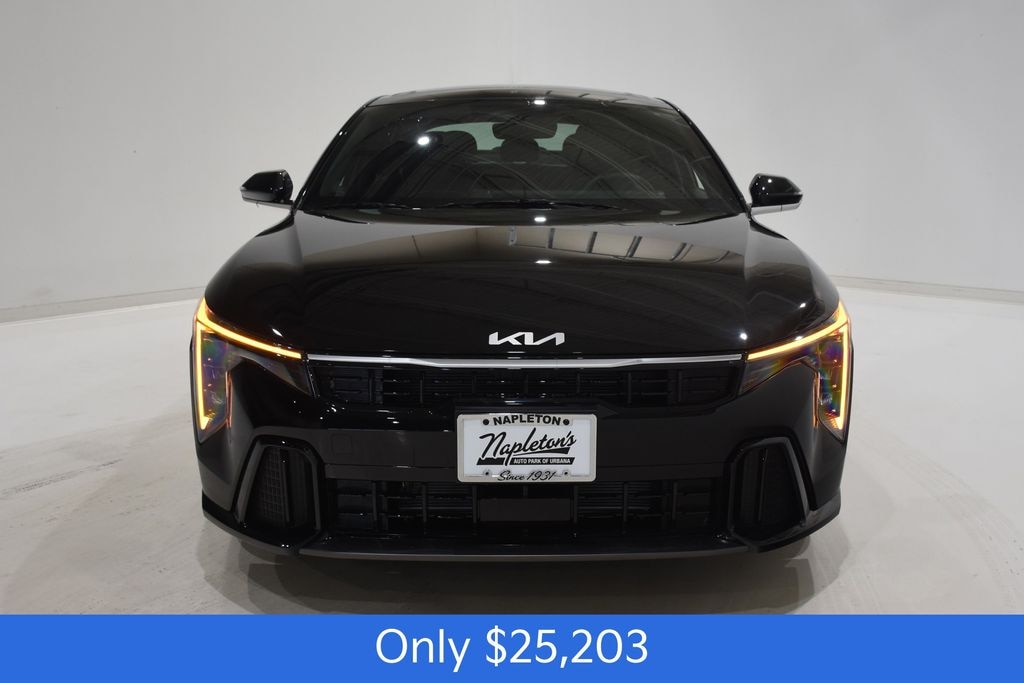 New 2025 Kia K4 GT-Line Sedan