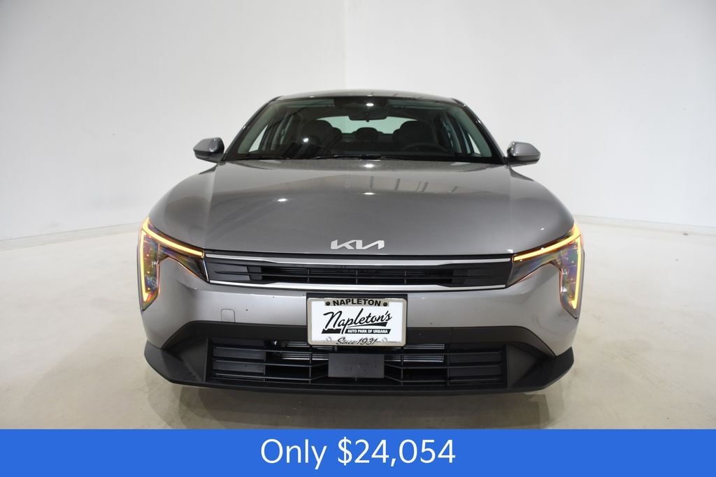 New 2026 Kia K4 LXS Sedan