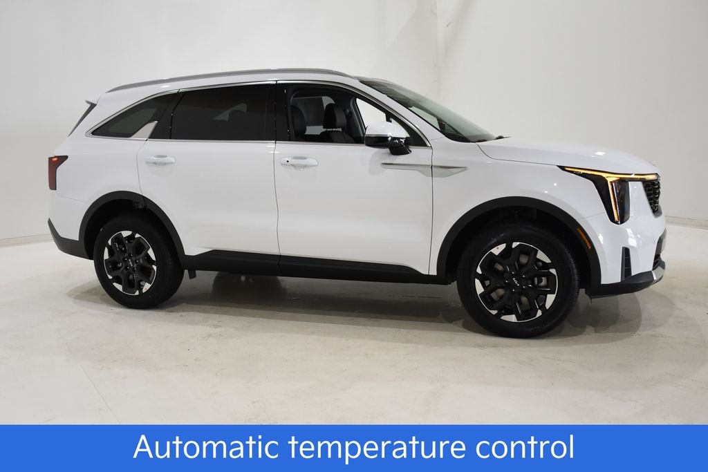 New 2026 Kia Sorento S SUV