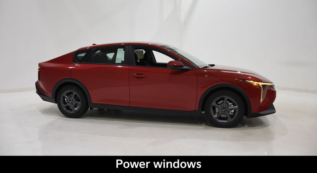 New 2026 Kia K4 LXS Sedan