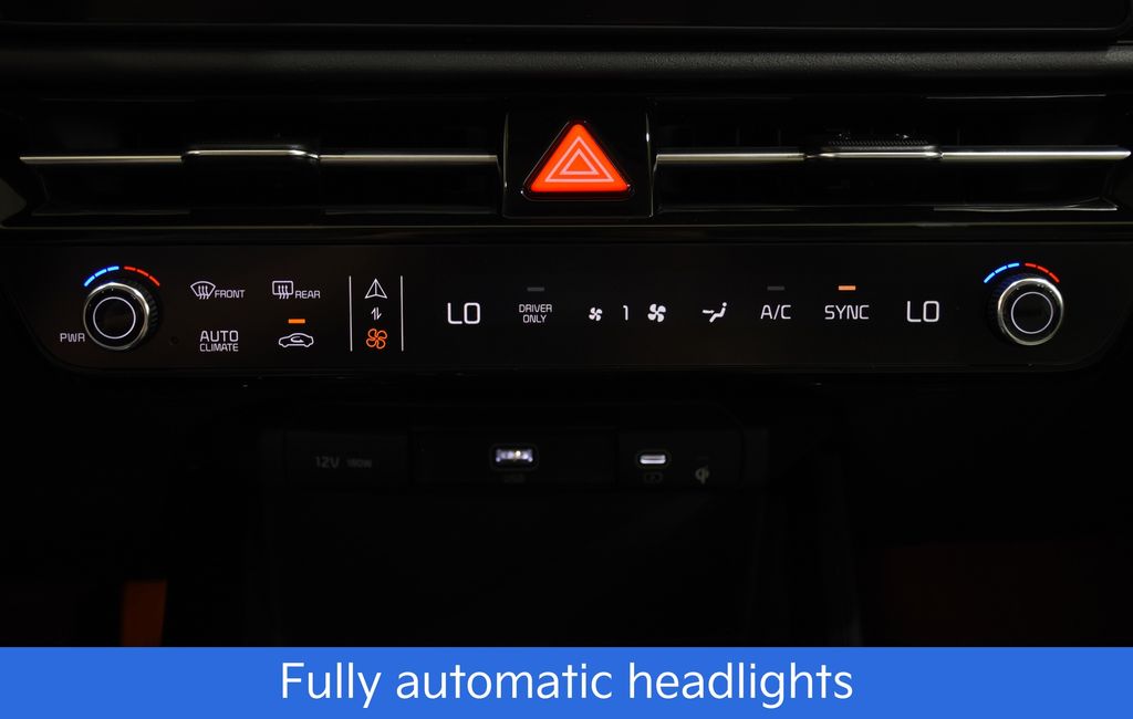 2025 Kia Niro EX - Photo 14