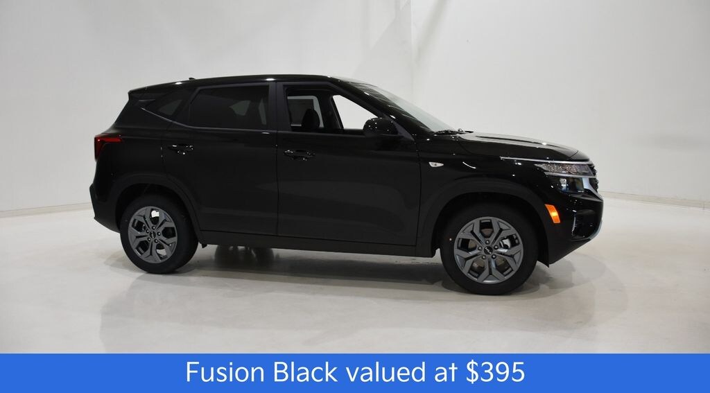 New 2026 Kia Seltos LX SUV