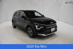 2025 Kia Niro EX SUV