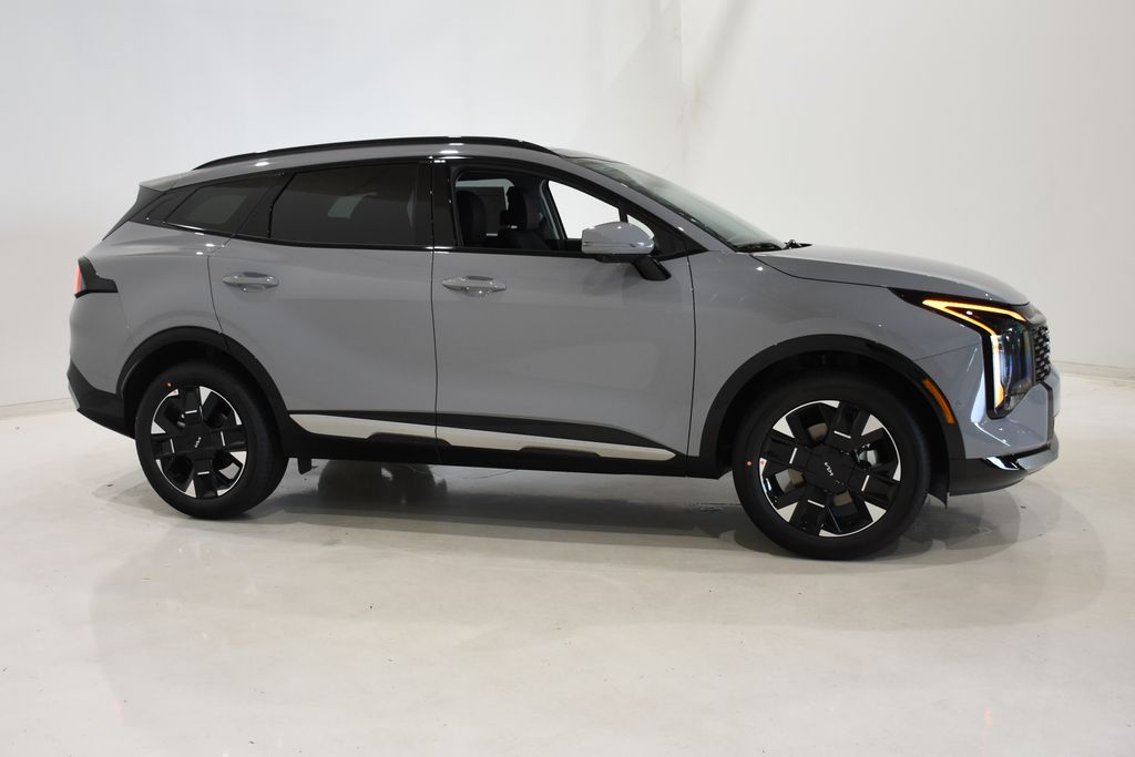 2026 Kia Sportage Hybrid photo 3