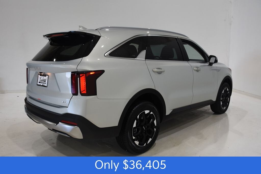 New 2026 Kia Sorento S SUV