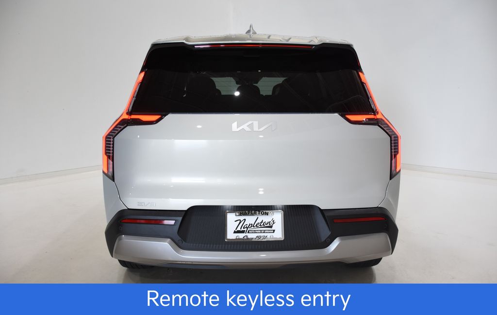 2026 Kia EV9 Light - Photo 5