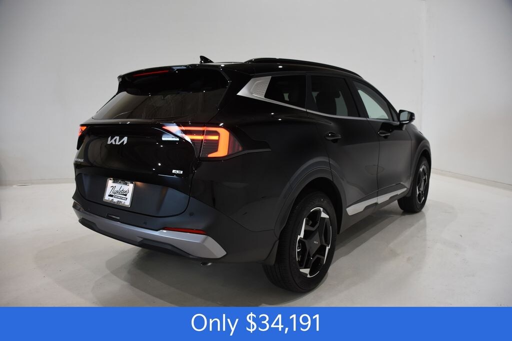 New 2026 Kia Sportage EX SUV