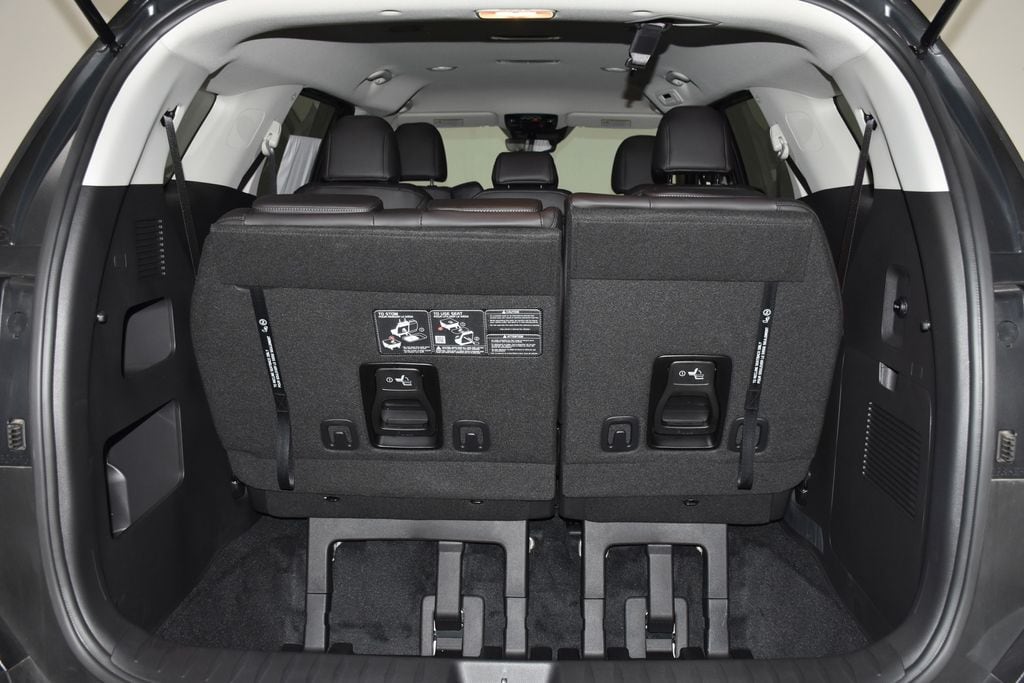 2026 Kia Carnival LXS - Photo 30