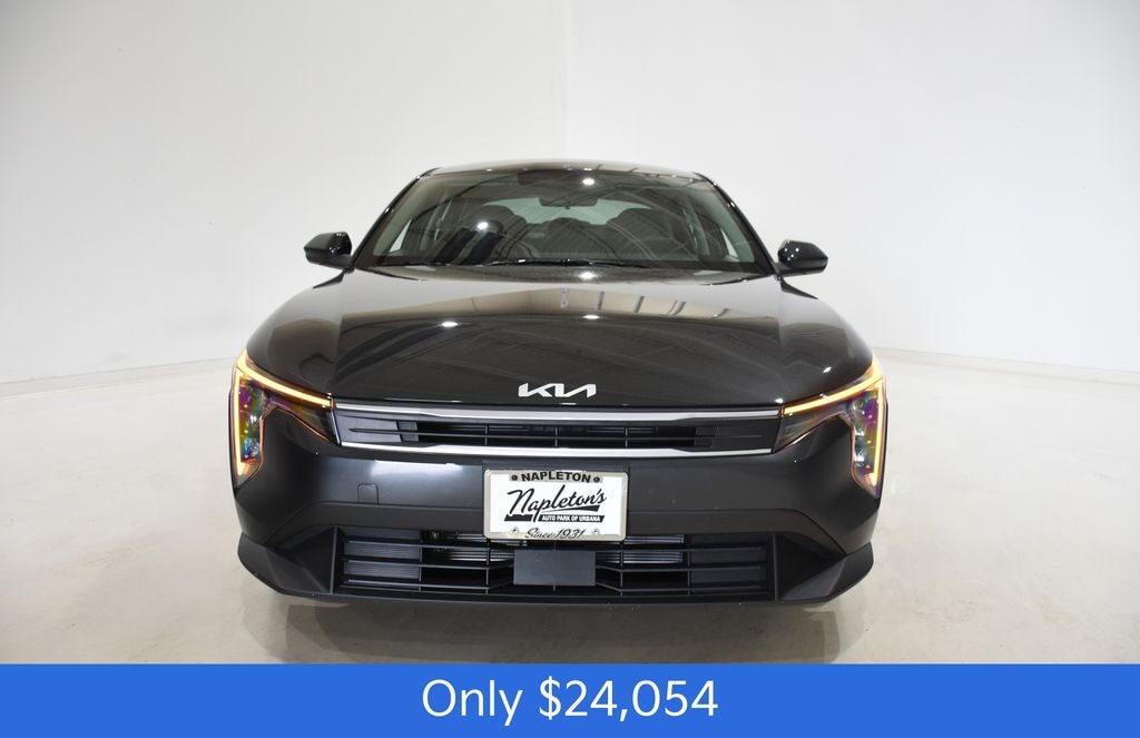 New 2026 Kia K4 LXS Sedan