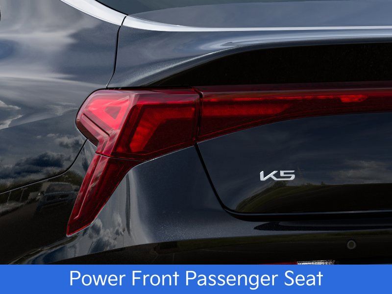 2026 Kia K5 GT - Photo 11