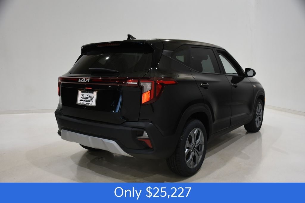 New 2026 Kia Seltos LX SUV