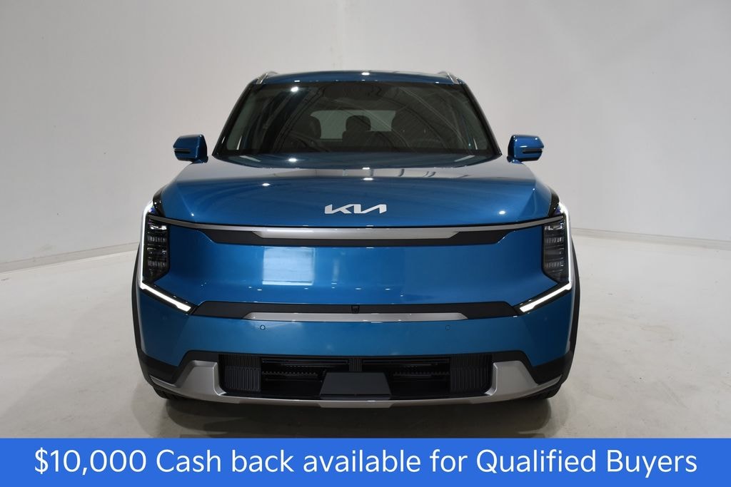 New 2026 Kia EV9 Wind SUV