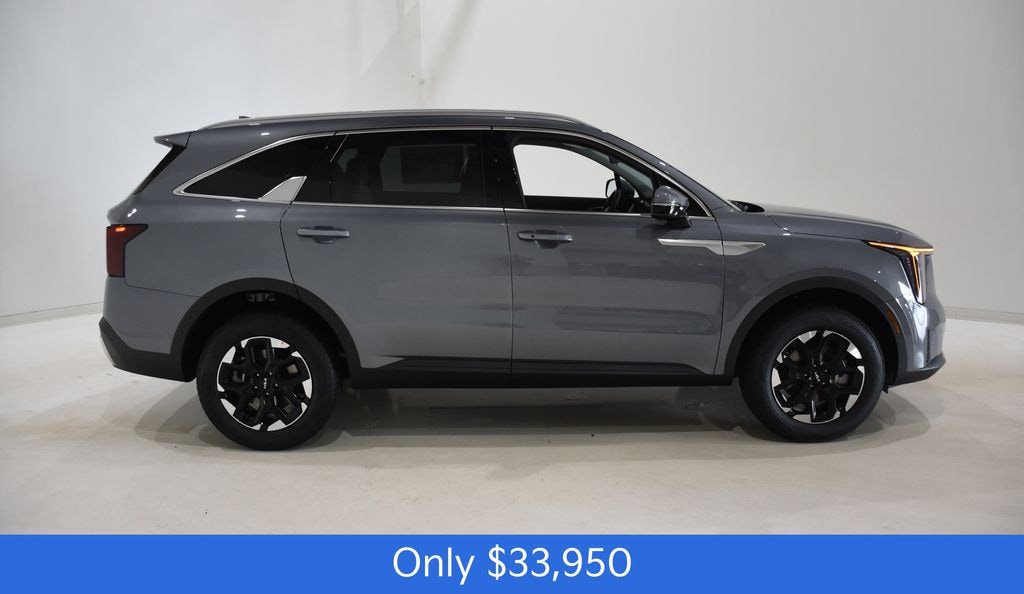 New 2025 Kia Sorento S SUV