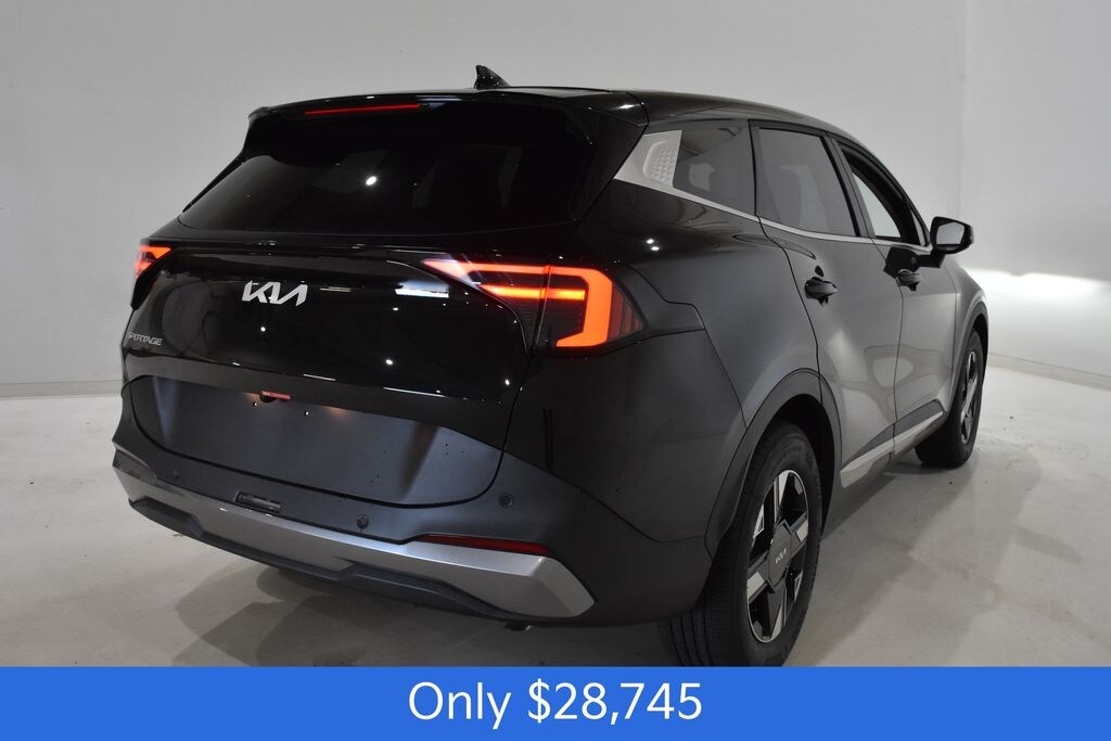 New 2026 Kia Sportage LX SUV