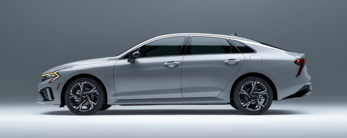 Kia K5 Urbana