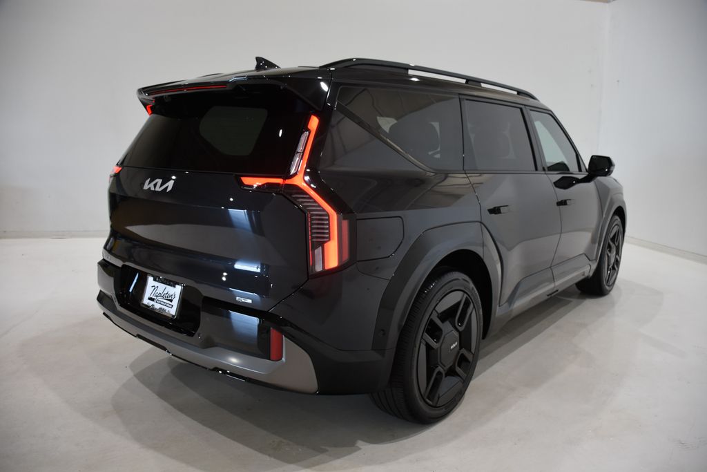 2026 Kia EV9 GT-Line photo 2