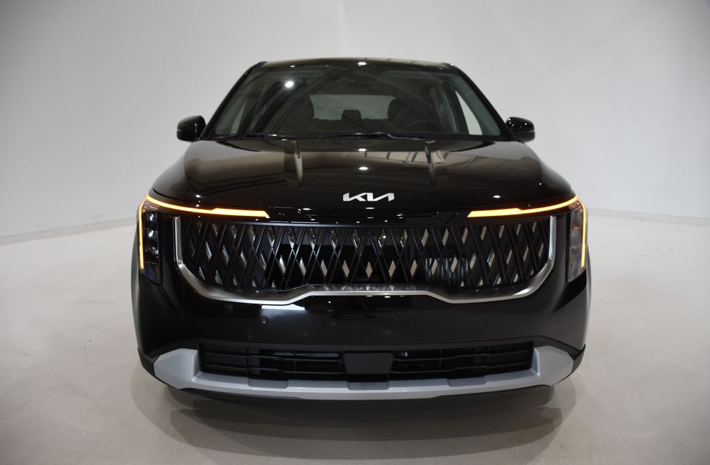2026 Kia Carnival LXS photo 2