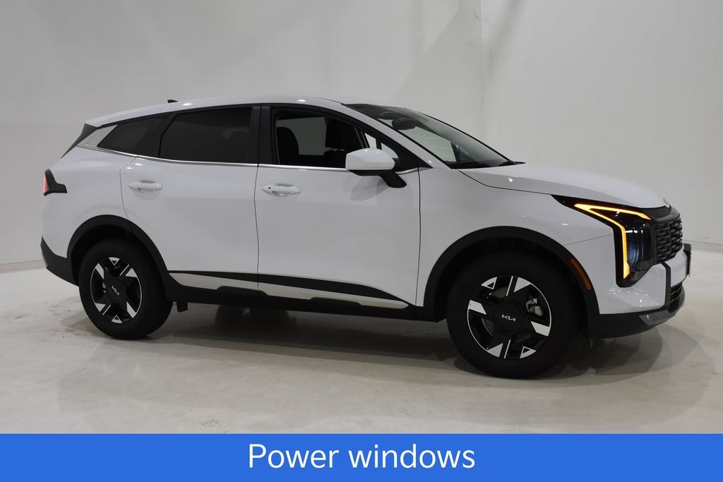 New 2026 Kia Sportage LX SUV