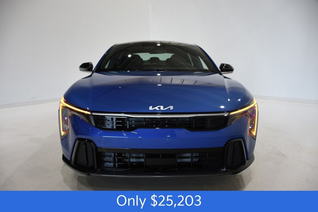 New 2025 Kia K4 GT-Line Sedan