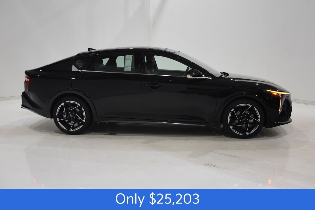 New 2025 Kia K4 GT-Line Sedan