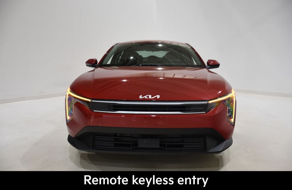 New 2026 Kia K4 LXS Sedan