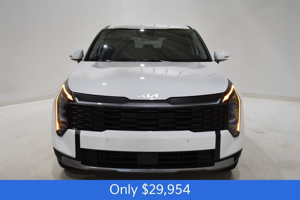 New 2026 Kia Sportage LX SUV