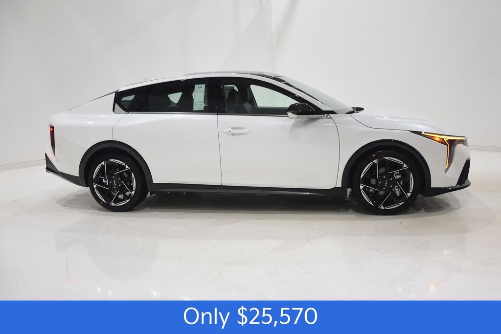 New 2025 Kia K4 GT-Line Sedan