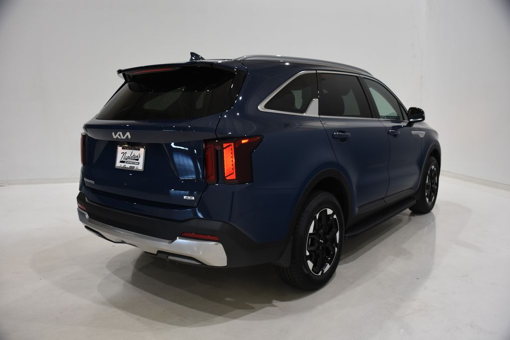 2026 Kia Sorento S photo 4