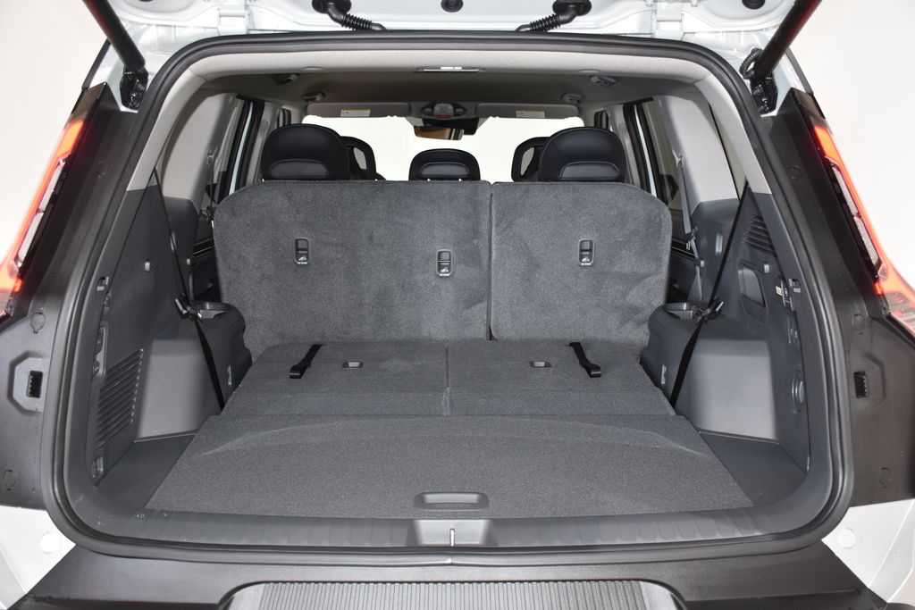 2026 Kia EV9 Light - Photo 32