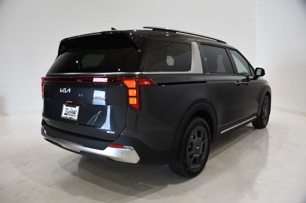 2026 Kia Carnival SX Prestige photo 4