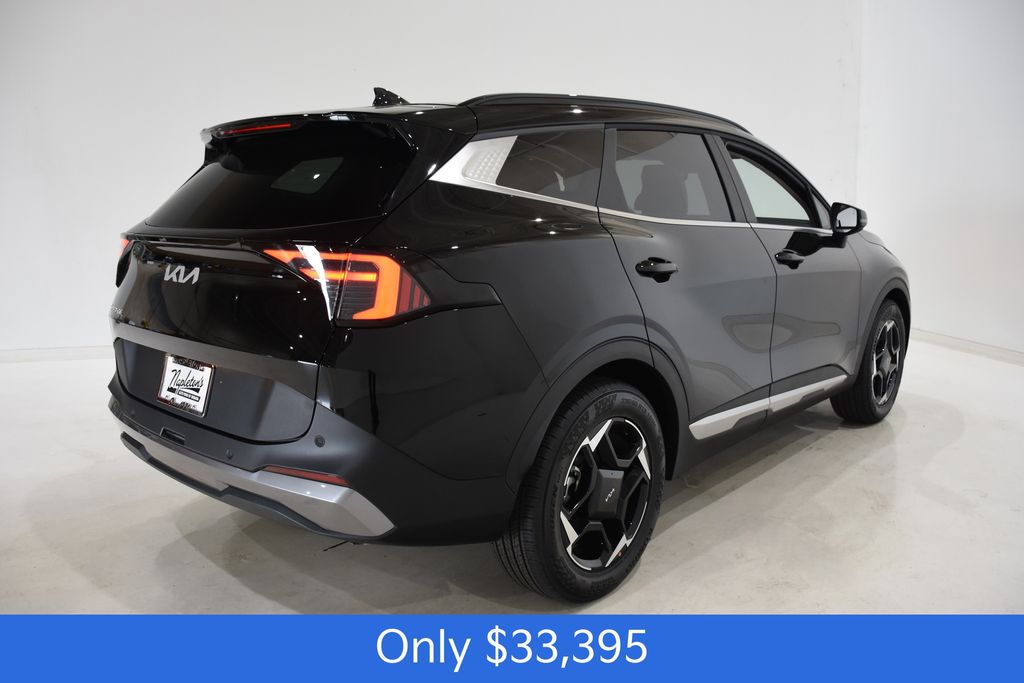 2026 Kia Sportage EX photo 3