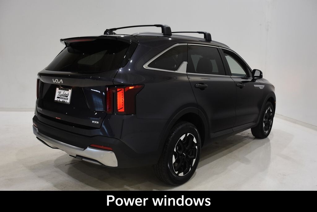 New 2026 Kia Sorento S SUV