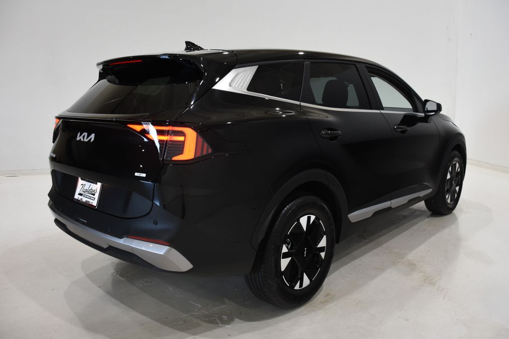 2026 Kia Sportage Hybrid LX photo 3