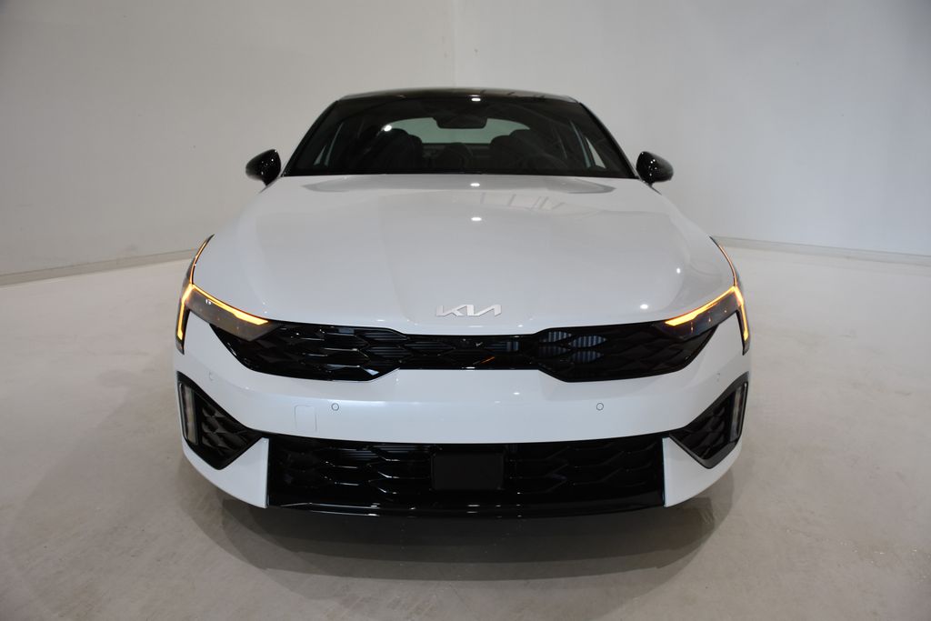 2026 Kia K5 GT photo 2