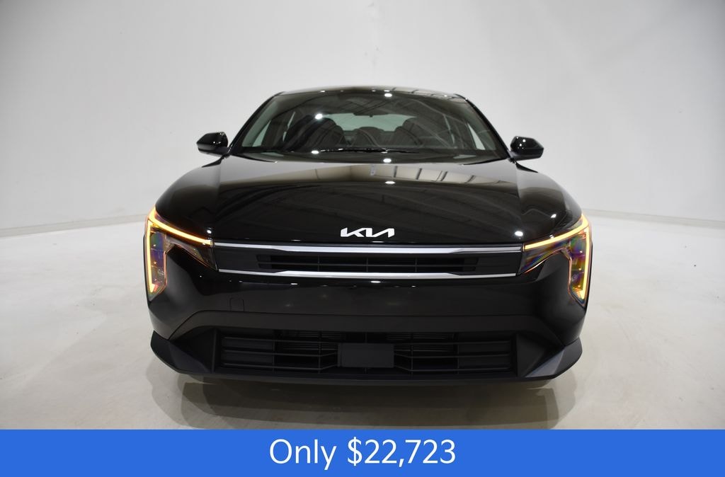 New 2026 Kia K4 LX Sedan