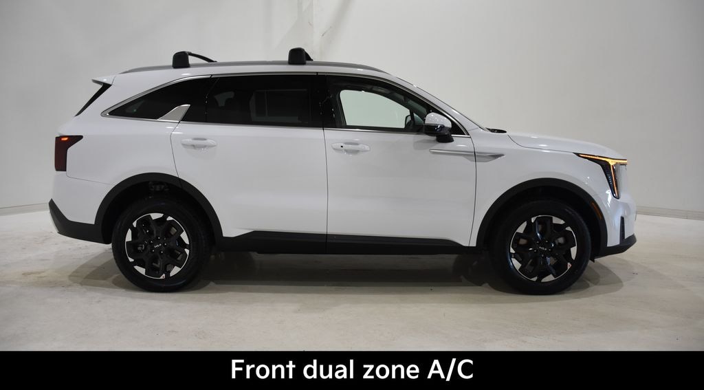 New 2026 Kia Sorento S SUV