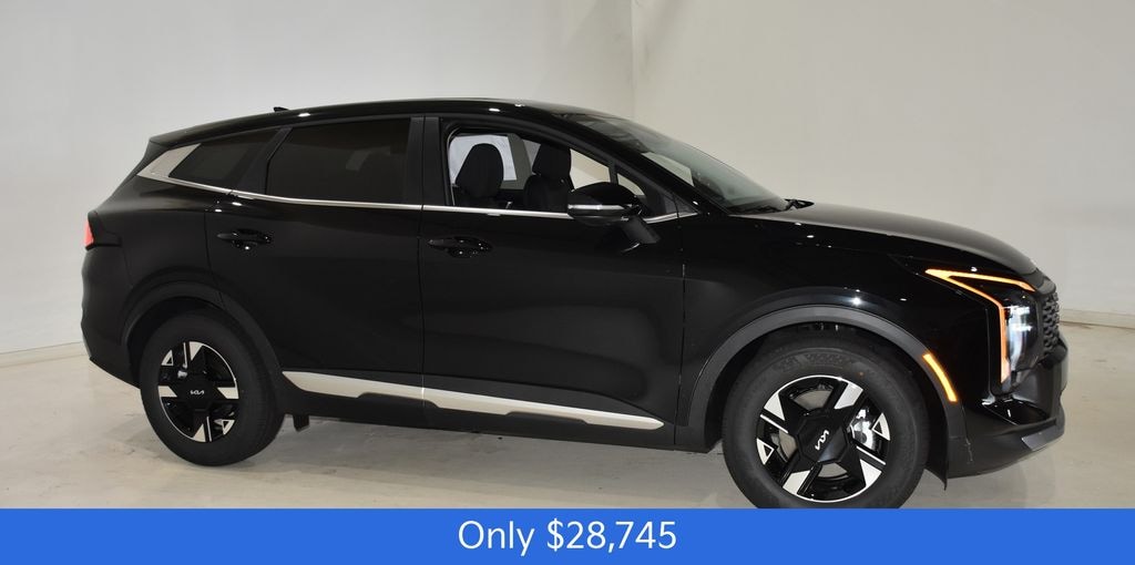 New 2026 Kia Sportage LX SUV